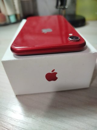 iPhone XR Rosso trattabile