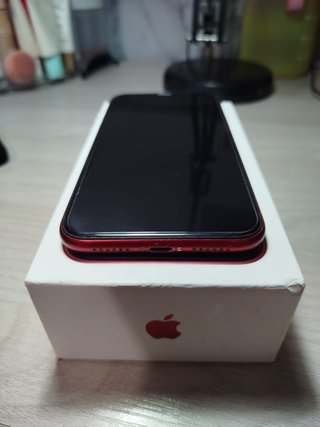 iPhone XR Rosso trattabile