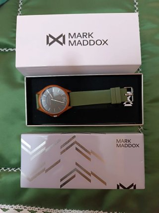 Reloj Mark Maddox Analógico Naranja y Verde