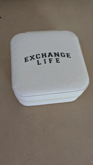 Set 17 Dijes con Pulsera y Llavero Exchange Life
