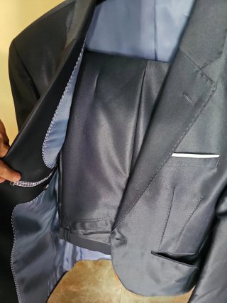 Traje azul Talla 46 Americana y 38 Pantalón