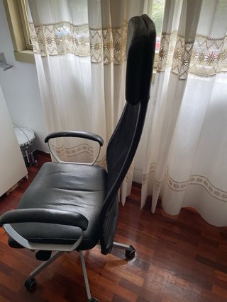 Silla de oficina Garmin negra