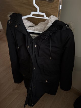 Parka Pull&Bear Negra Talla S