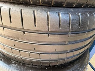 Neumáticos Dunlop 215/40/18 89W