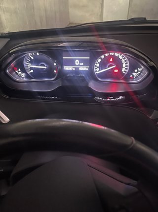 Peugeot 208 2014