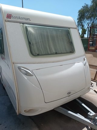 Caravana sterckeman menos 750 kgs