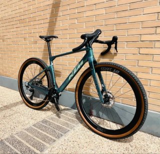 Bicicleta Gravel KTM