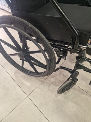 Silla de ruedas como nuevo