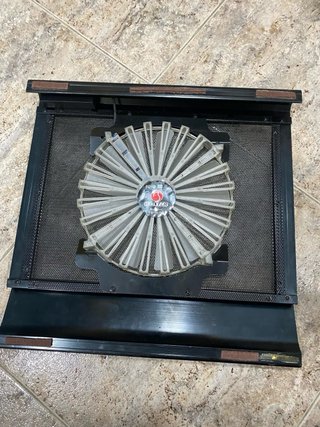 Base refrigeradora para portátil