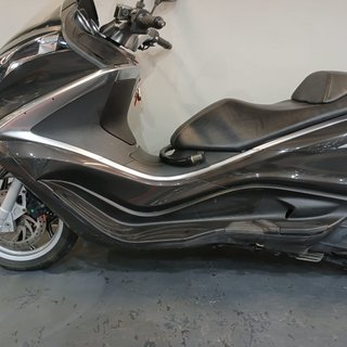 Piaggio X10 350 Maxi Scooter 2012