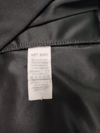 Blazer negro Bessonn mujer sin botones
