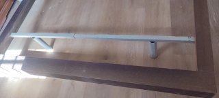 Estructura de cama piel  y madera