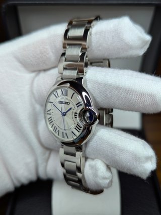 Reloj Seiko Mod Ballon Blanco, Negro y Azul Marino