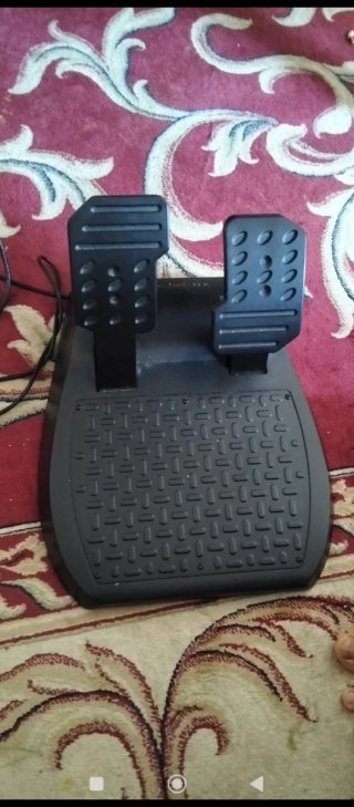 Volante PS3 y PC con Freno y Acelerador
