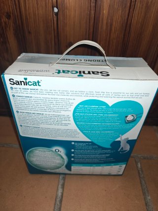 Arena Sanicat Strong Clumps Baby Powder 6 litros