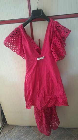 Abito rosso midi pizzo