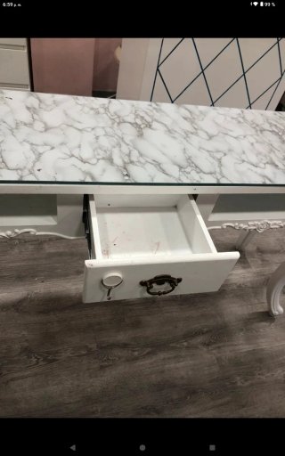 Mesa de manicura vintage