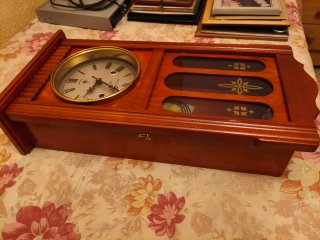 Reloj de Pared Polarís Madera y Cristal.
