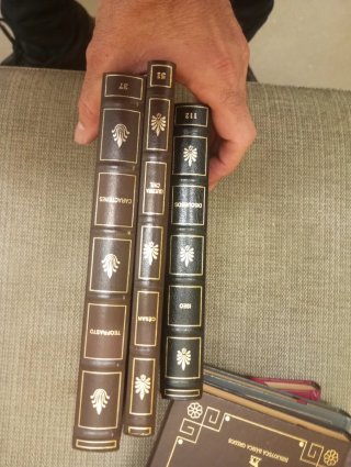 Libros de escritores época romana