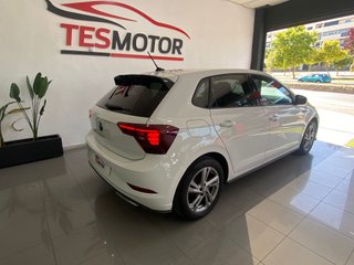 Volkswagen Polo 1.0 R-LINE 95 CV 2023