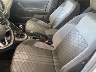 Volkswagen Polo 1.0 R-LINE 95 CV 2023
