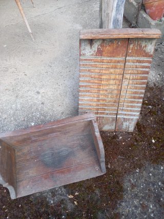 Tablas de lavar antiguas de madera