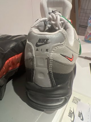 Nike Air Max 95 Gris Rojo