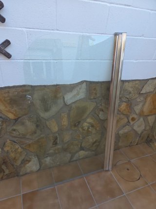 Mampara de bañera cristal y metal