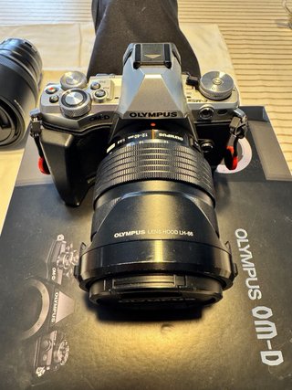 Olympus OM-D + 4 objetivos