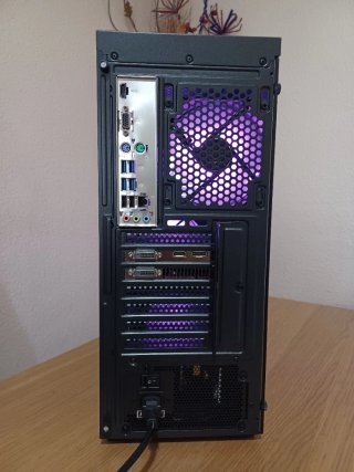 PC Gaming Ryzen 5 4650G 16GB RAM GTX 1060 6GB