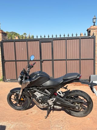 Honda CB 125 R 2020 Negra/Gris