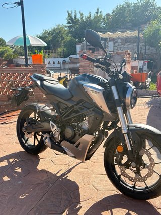 Honda CB 125 R 2020 Negra/Gris