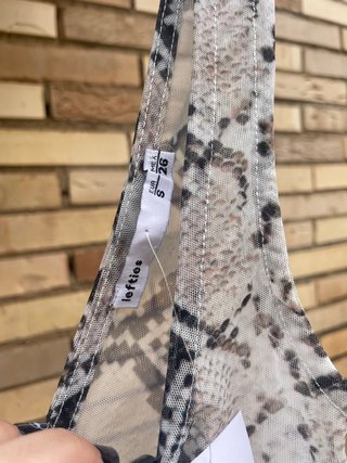 Body estampado serpiente Lefties Talla S