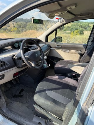 Peugeot 807 2005