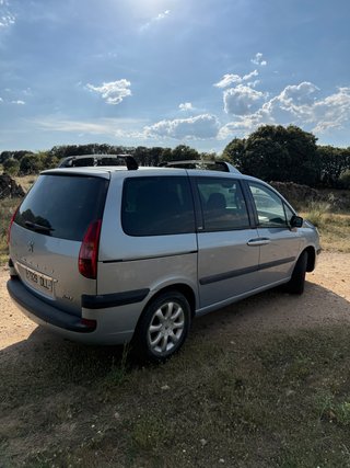 Peugeot 807 2005
