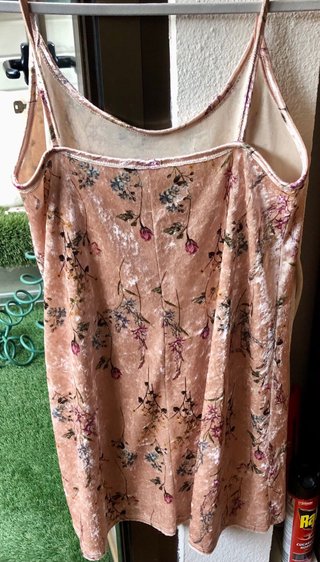 Vestido floral rosa