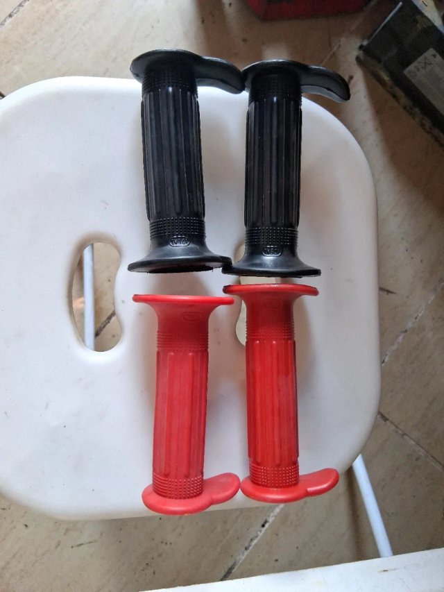 Puños de moto Ideal