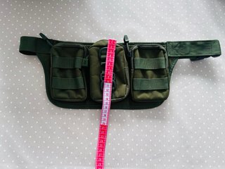 Riñonera multiusos verde militar