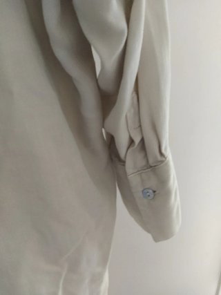 Camisa Zara bege