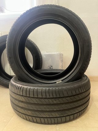 Michelin Primacy 4 - 225/45 R18 95W