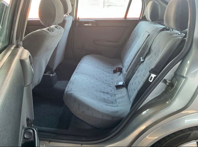 Opel Astra Etiqueta B