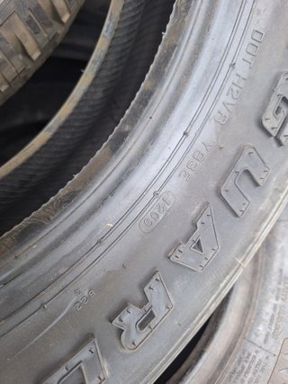 215 75 R15 Kumho - 2 neumáticos sin uso.
