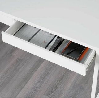 Scrivania IKEA MICKE Bianca Nuova