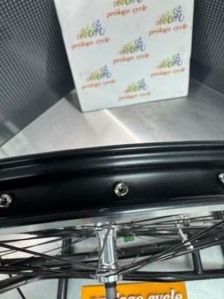 Rueda trasera 26” para piñón de rosca