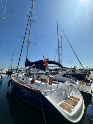 BENETEAU OCEANIS 411