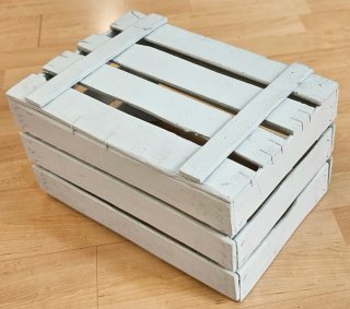 Cajas de madera pintadas color turquesa
