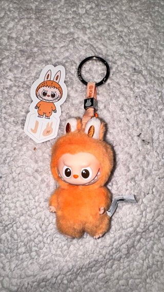 Labubu V4 Peluche Llavero