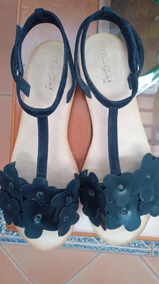 Sandalias planas Zara flores