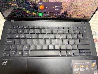 Asus Vivobook S14 Negro OLED