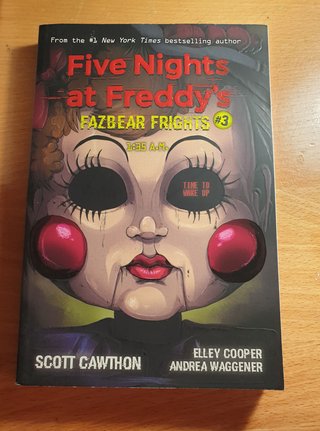 Lote de los primeros 5 libros de Fazbear Frights